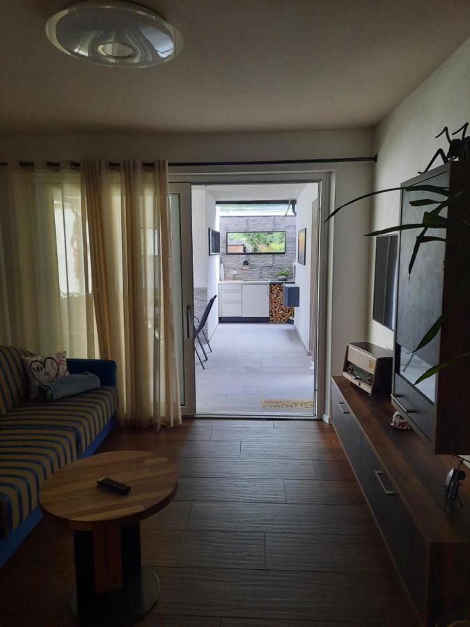 Holzer'S Appartement ซานเลโอนาร์โด อิน ปาซีเรีย ภายนอก รูปภาพ